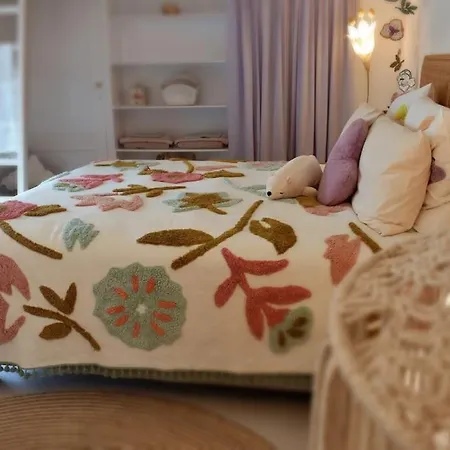 شقة Les Hirondelles 2 *