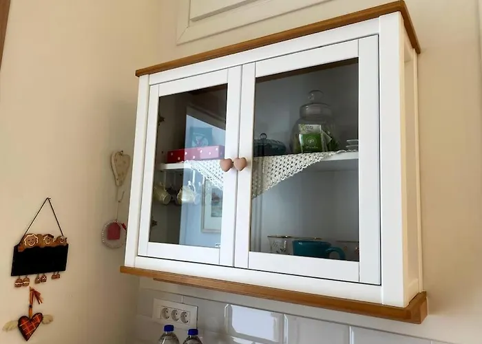 Les Hirondelles 2 * Ermoupoli